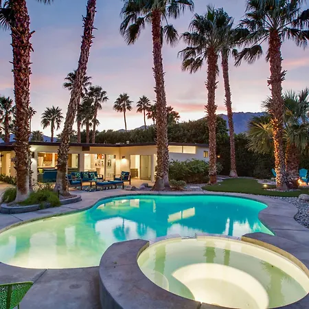 Villa Under The Palms By Acme House Company